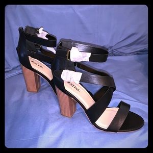 Just Fab strappy sandals